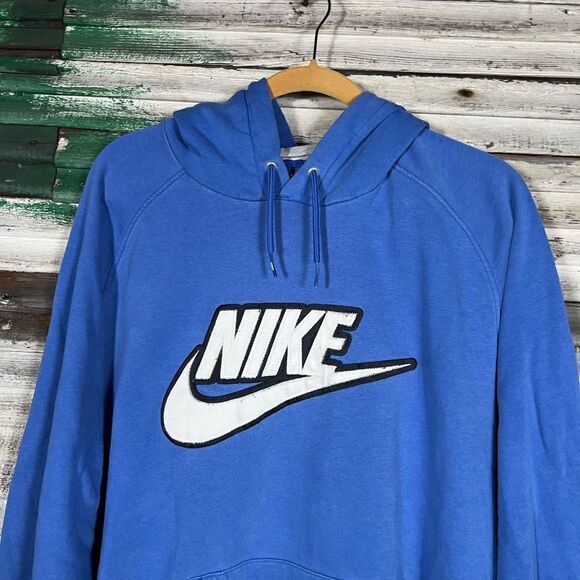 Vintage Nike Hoodie - Picture 4 of 11